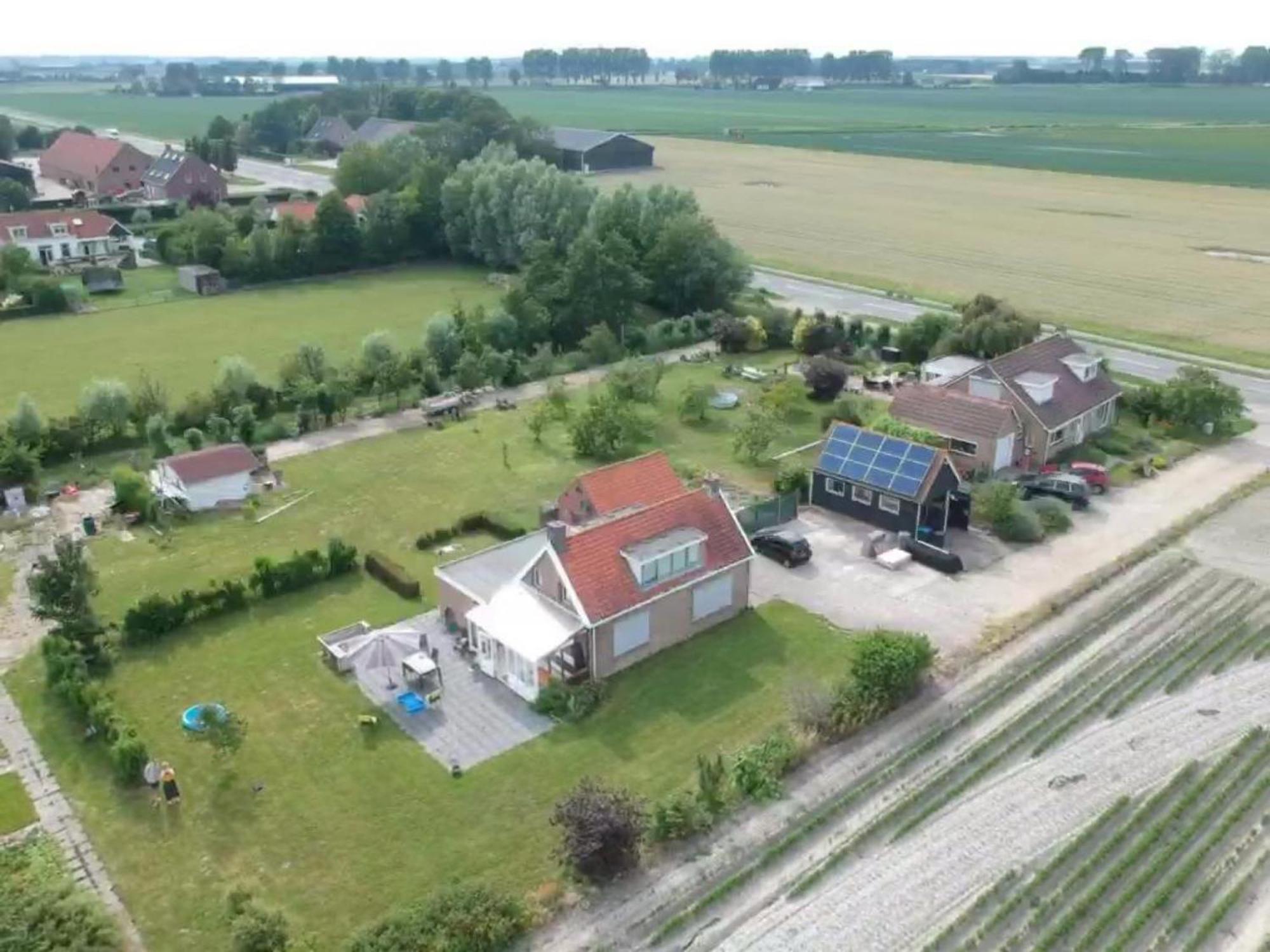 Vrijstaande Ruime Familiewoning Landelijk Gelegen Villa Lewedorp Exteriör bild